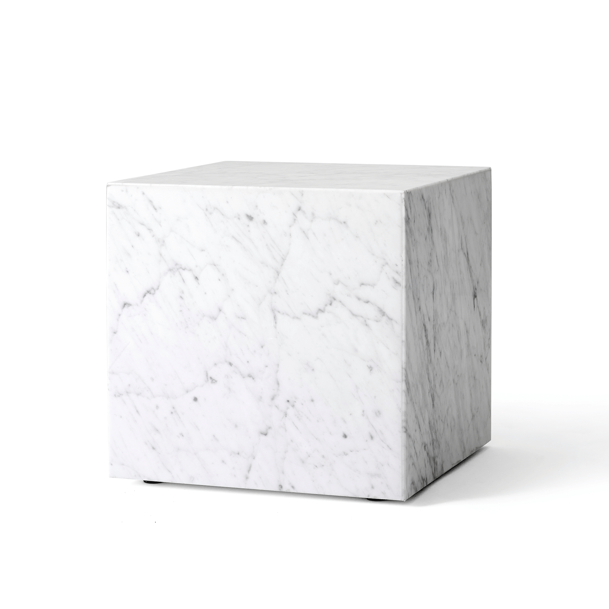 MENU Plinth Sofabord Kubik Carrara Marmor