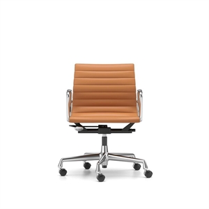 Vitra EA 118 Kontorstol med Swivel/Armlæn/Vippemekanisme Cognac L50 Premium Læder/Krom Stel