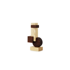 Normann Copenhagen Join Skulptur Medium Karboniseret Ask