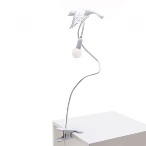 Seletti Sparrow Taking Off Bordlampe Med Klemme Hvid