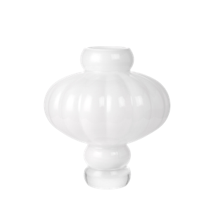 Louise Roe Balloon 08 Vase Opal