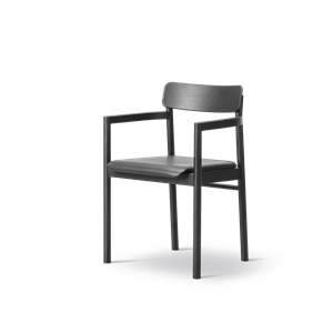 Fredericia Furniture Post Spisebordsstol med Armlæn Sort Eg/Læder 88