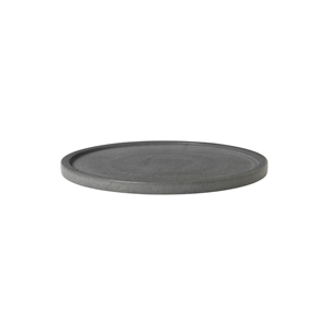 Louise Roe Gallery Object 10 Bakke Black Basalt