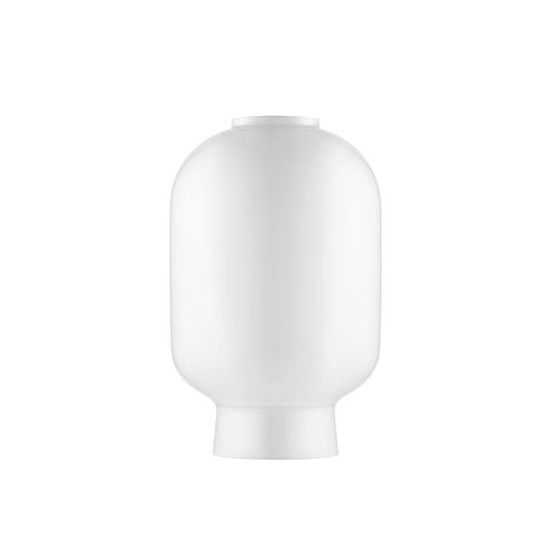 Normann Copenhagen Amp Bordlampe Hvid Reserveskærm